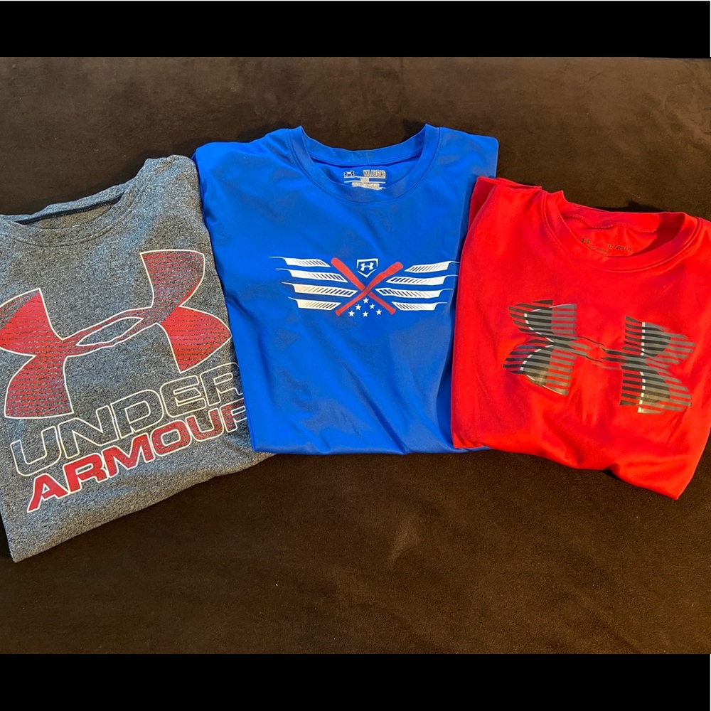 Under Armor loose fit T-shirt LOT boys youth XL